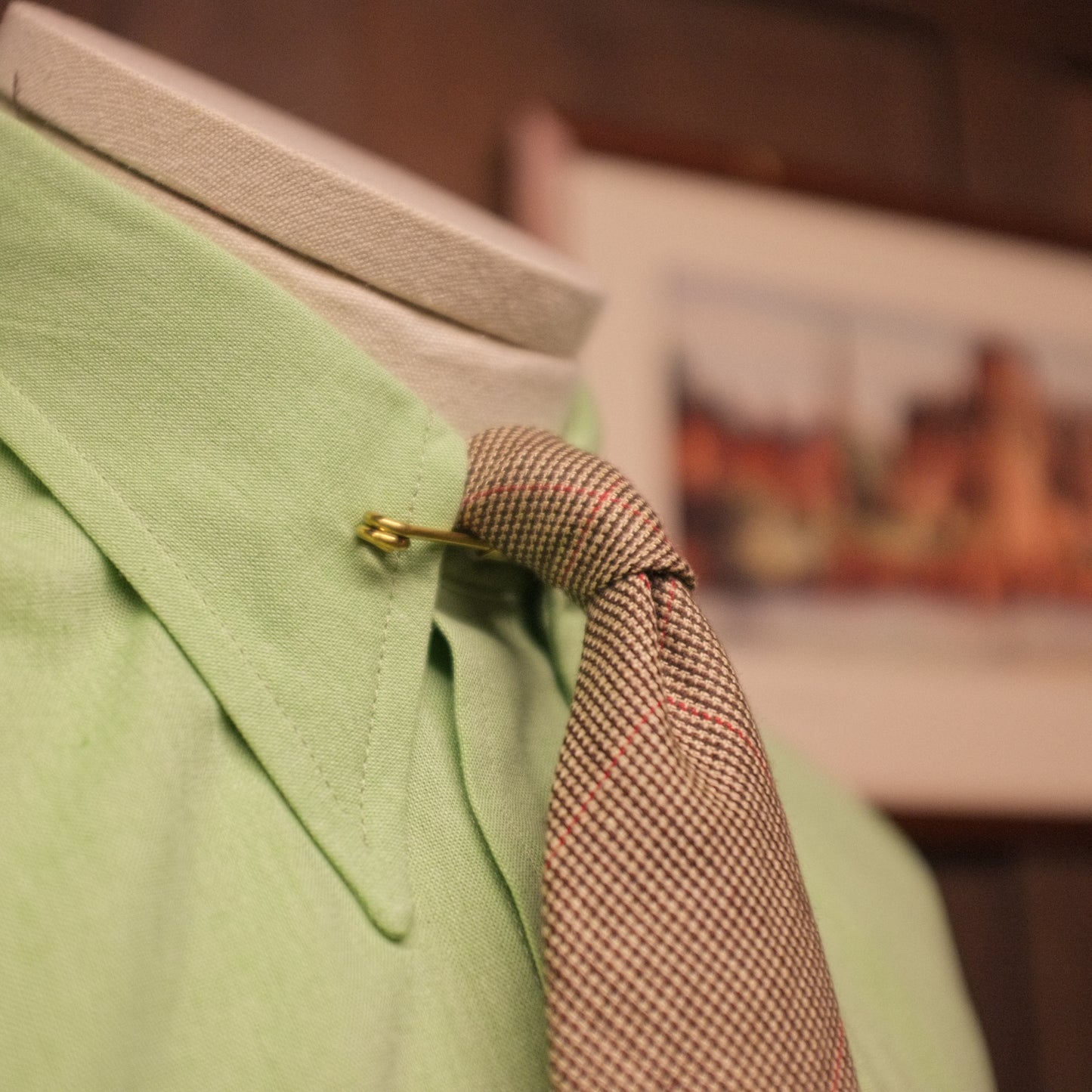 The Stanley Collar Bar