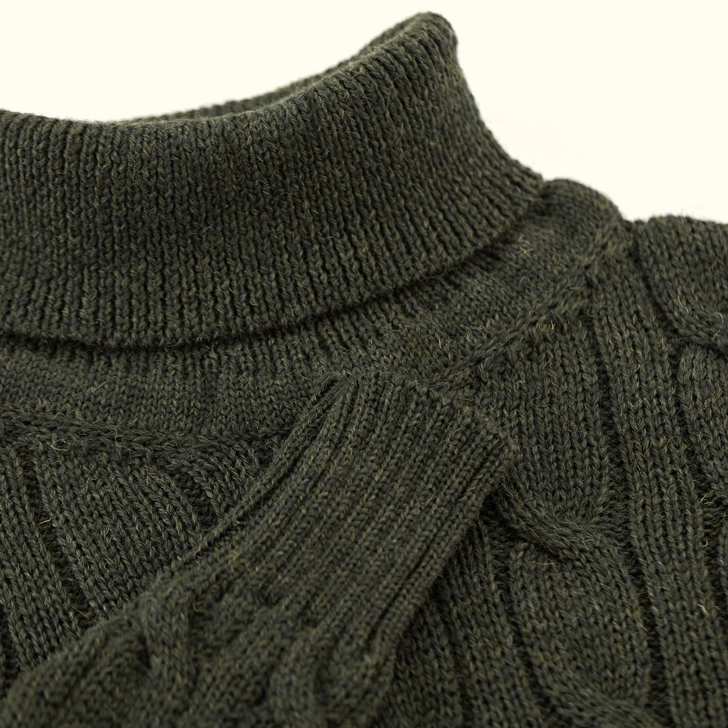 The Gibson Rollneck